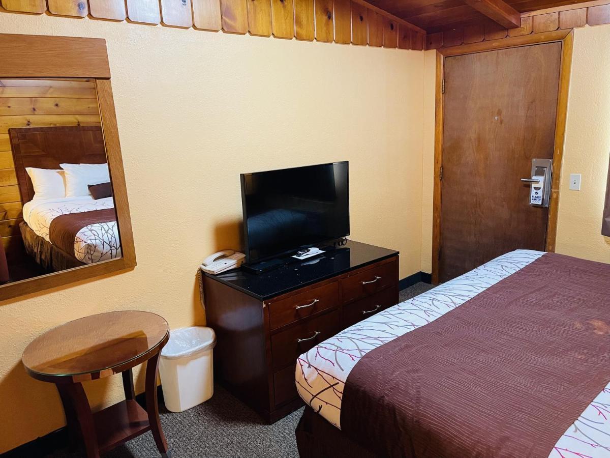Apple Inn Motel Chelan Exteriör bild