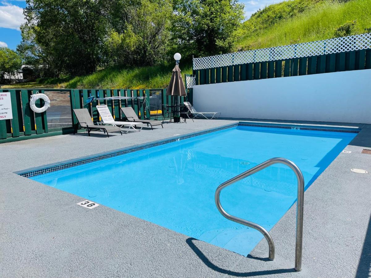 Apple Inn Motel Chelan Exteriör bild